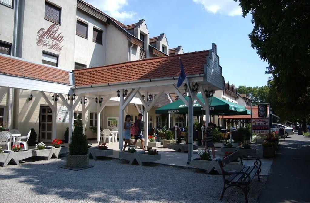 Siesta Club Apartman Harkány Dış mekan fotoğraf